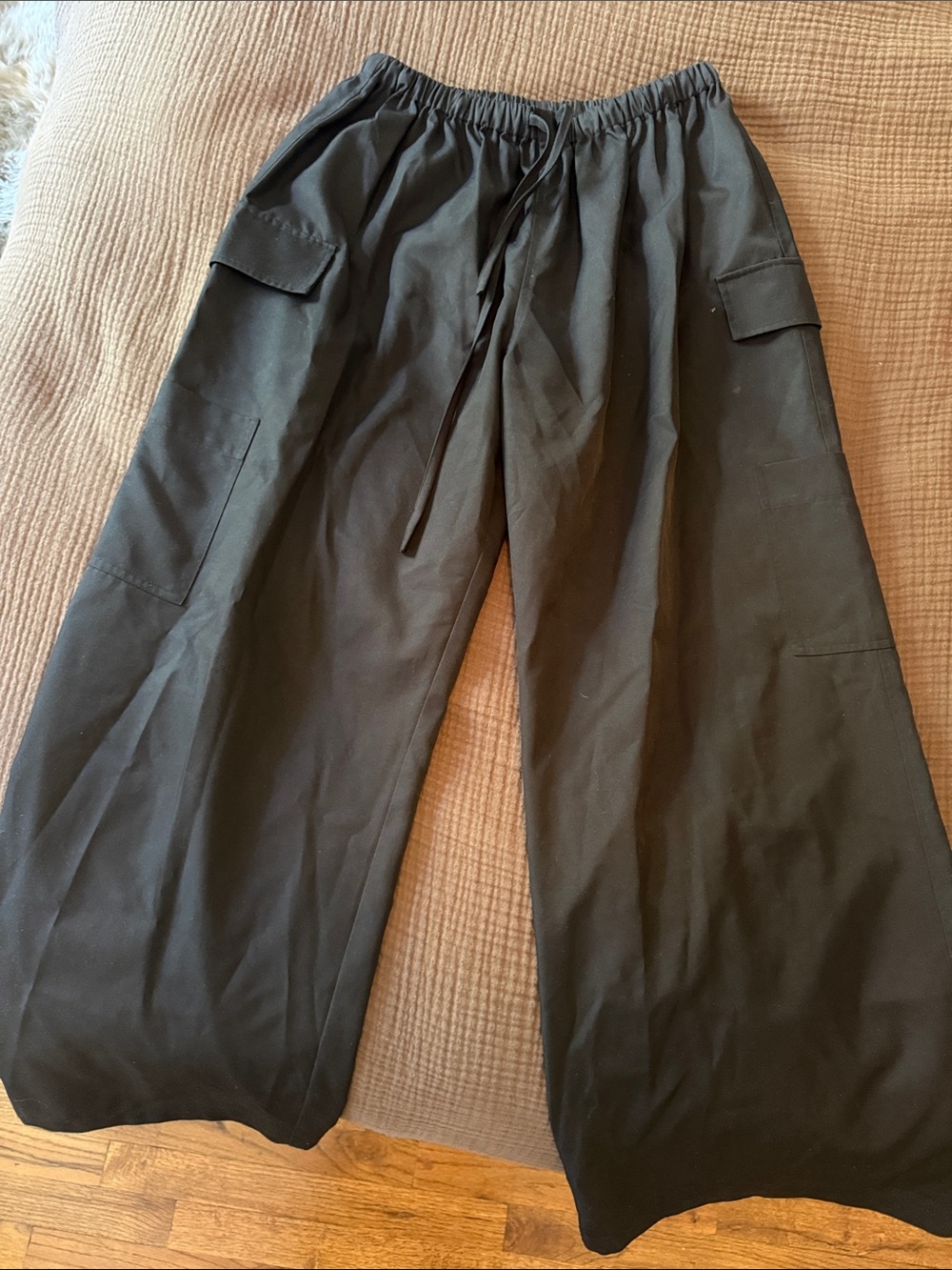 Reformation Black Wide-Leg Cargo Pants